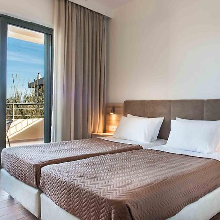Gerona Mare Apartments Gerani  Exterior photo