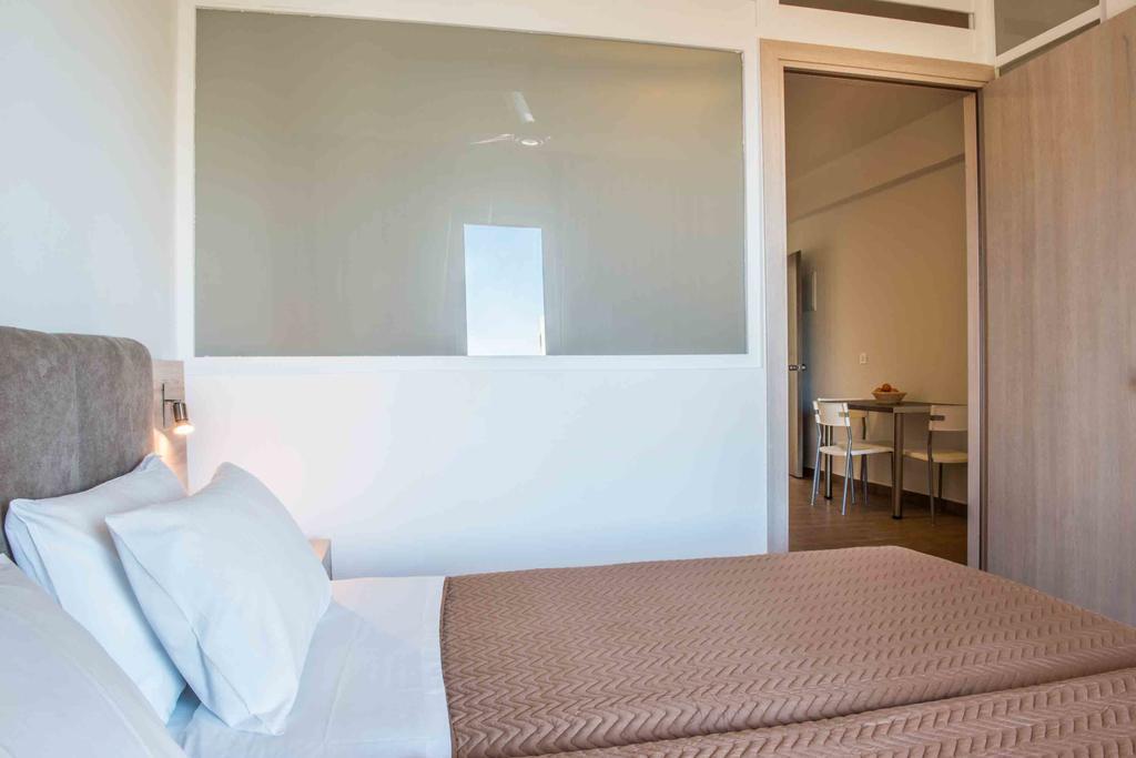 Gerona Mare Apartments Gerani  Exterior photo